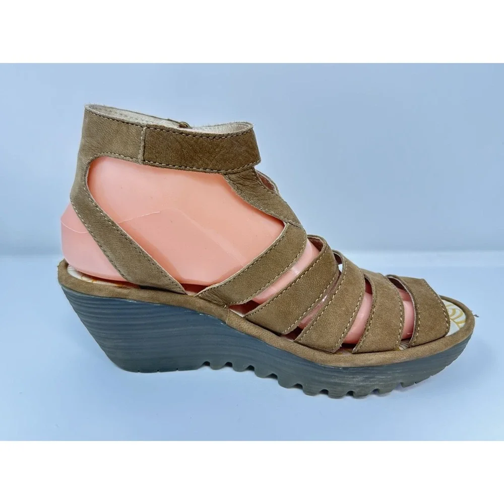 Fly London Yeba Tan Leather Strappy Wedge Sandals Womens EU 38 US 7.5-8 Comfort